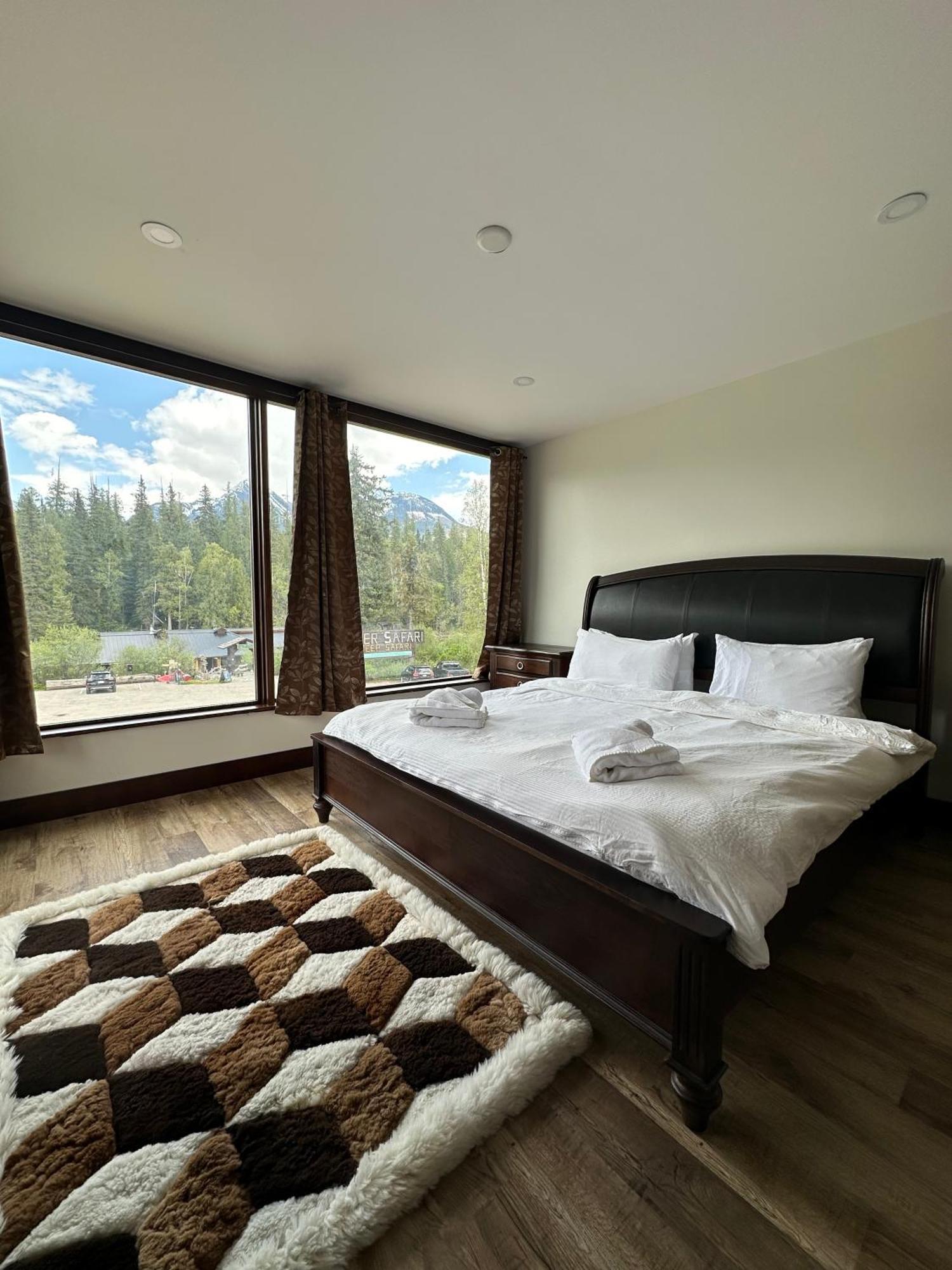 River Safari Mountain View Suite Blue River Exterior foto